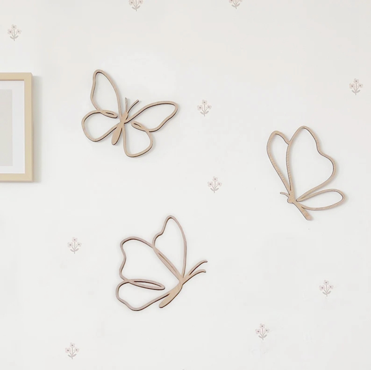 Baby Nursery Products - ป้ายไม้รูปผีเสื้อ, ของตกแต่งผนังไม้, ของตกแต่งไม้รูปผีเสื้อ, ของตกแต่งห้องเด็ก, งานศิลปะติดผนังสำหรับเด็ก, ของตกแต่งห้องเด็ก